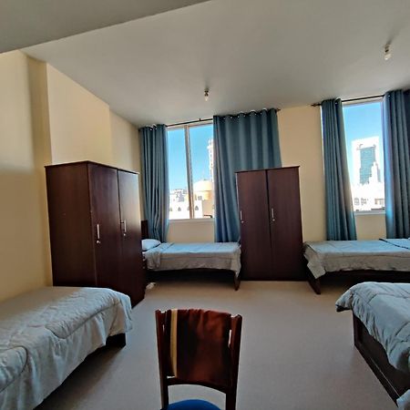 Oasis Hostel 아부다비 외부 사진