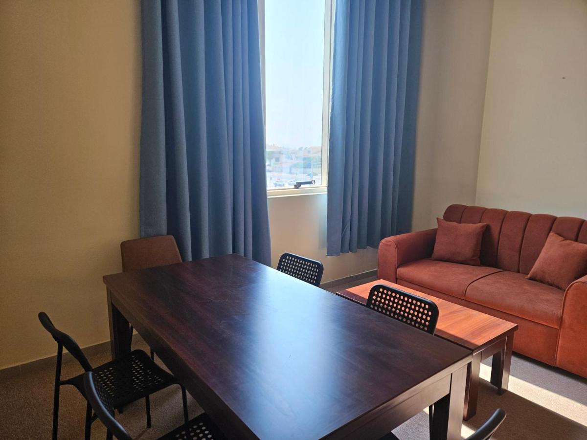 Oasis Hostel 아부다비 외부 사진