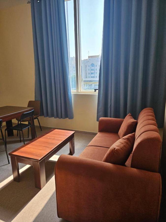 Oasis Hostel 아부다비 외부 사진
