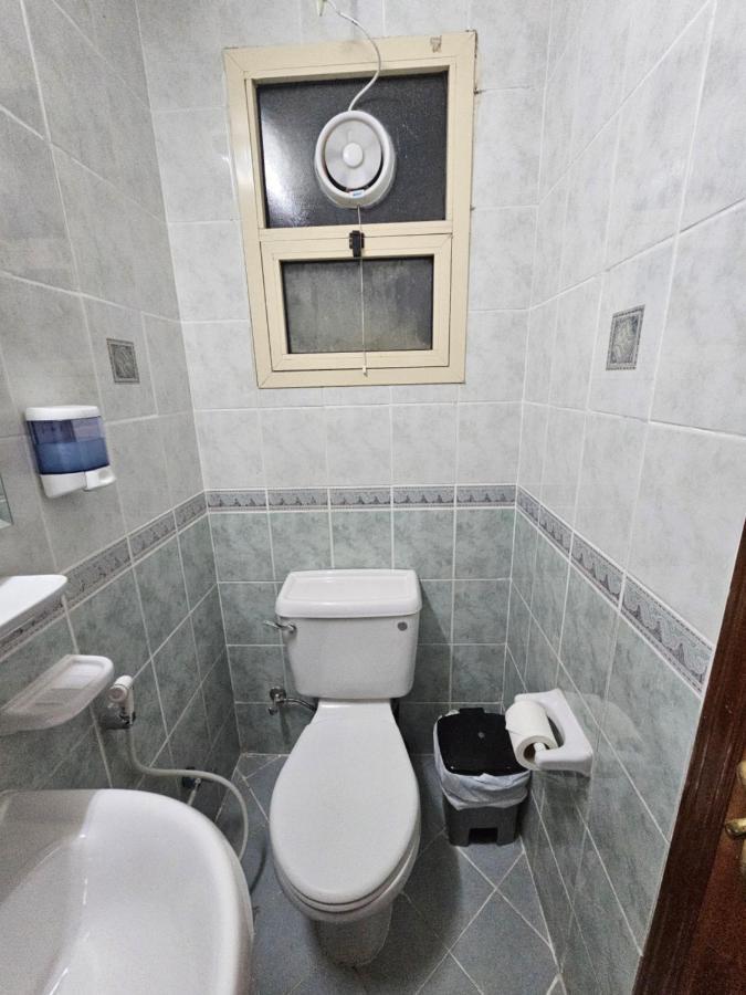 Oasis Hostel 아부다비 외부 사진