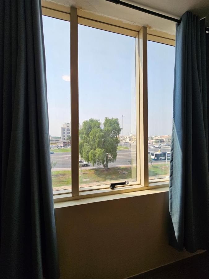 Oasis Hostel 아부다비 외부 사진